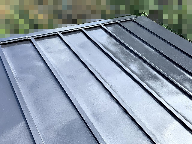 トタン屋根 上塗り完成