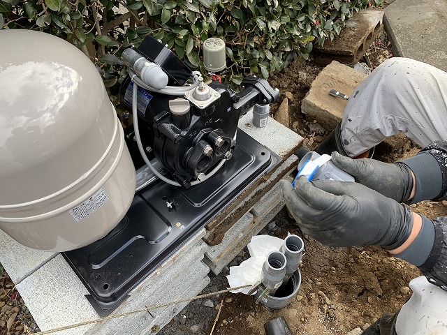 ジェット配管と井戸ポンプを接続する