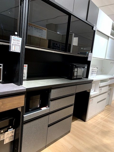 ニトリ「リガーレBK」を選んだ理由｜価格相場と店舗対応の違い