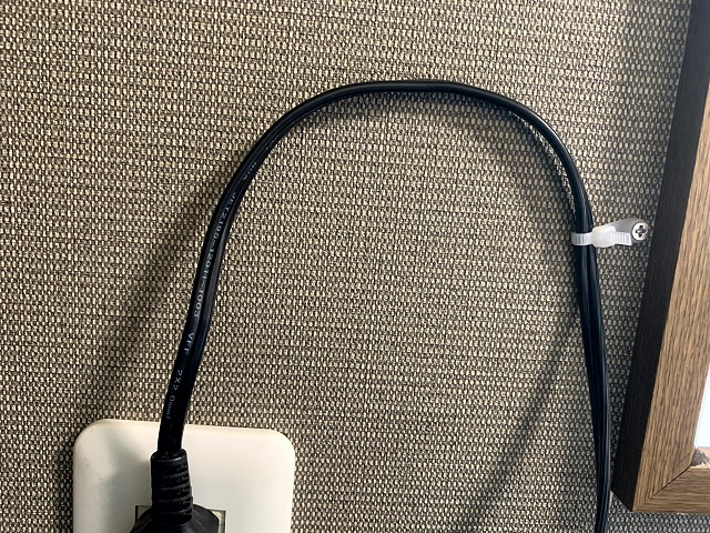 リガーレBKの配線処理方法｜コンセント周りをスッキリ見せるDIY工夫