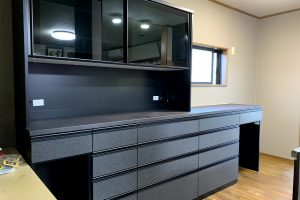 【夫婦DIY】ニトリ リガーレBKを自分で設置！搬入・組み立て・地震対策までリアル体験レビュー