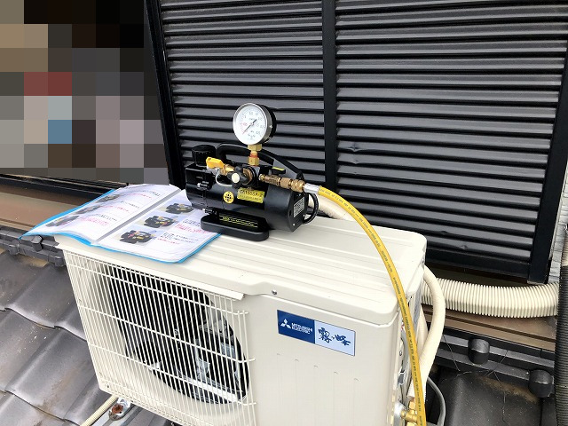 真空ポンプは必要？エアコンDIYで真空引きをしないとどうなるか徹底解説